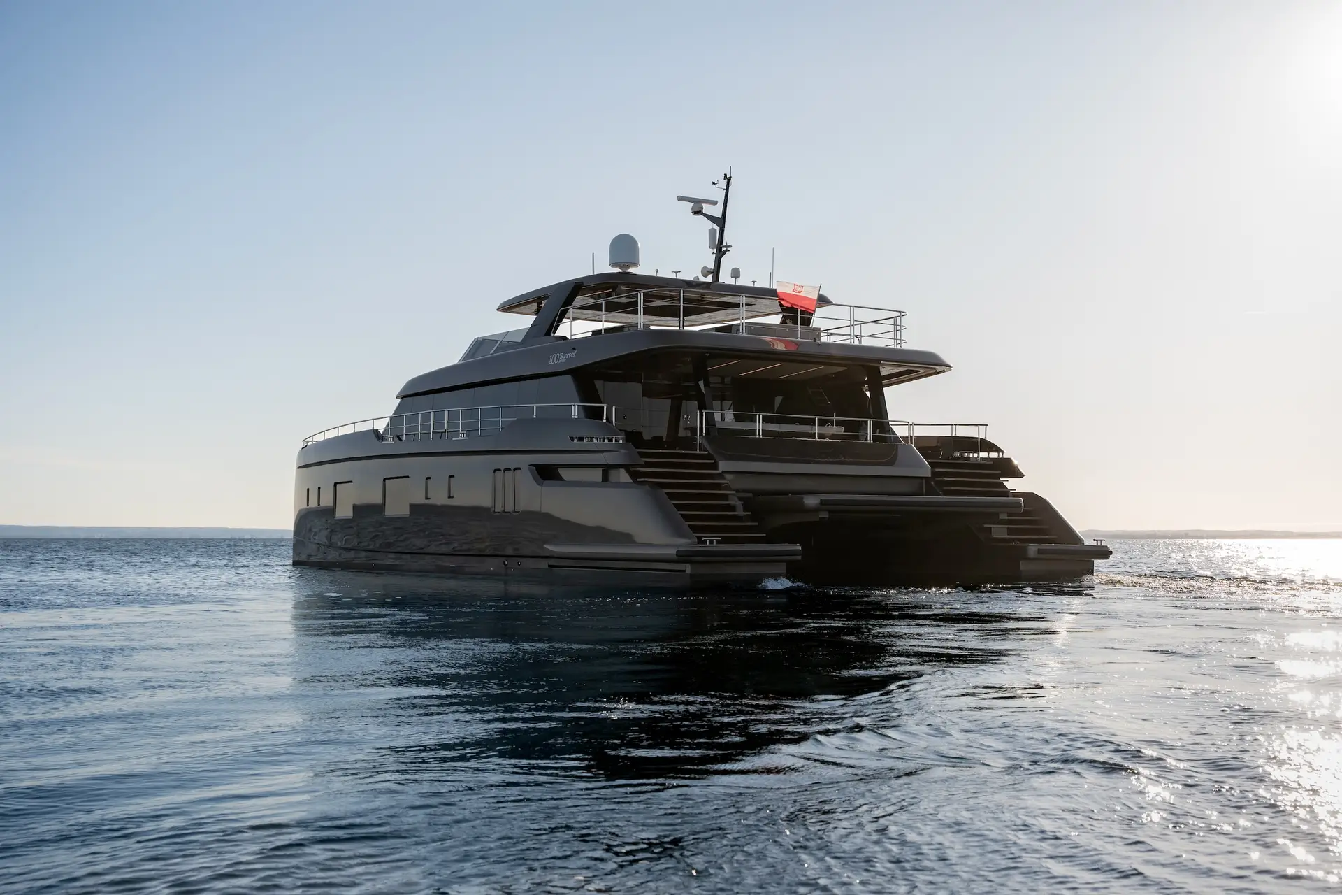 100 Sunreef Power profile on calm water