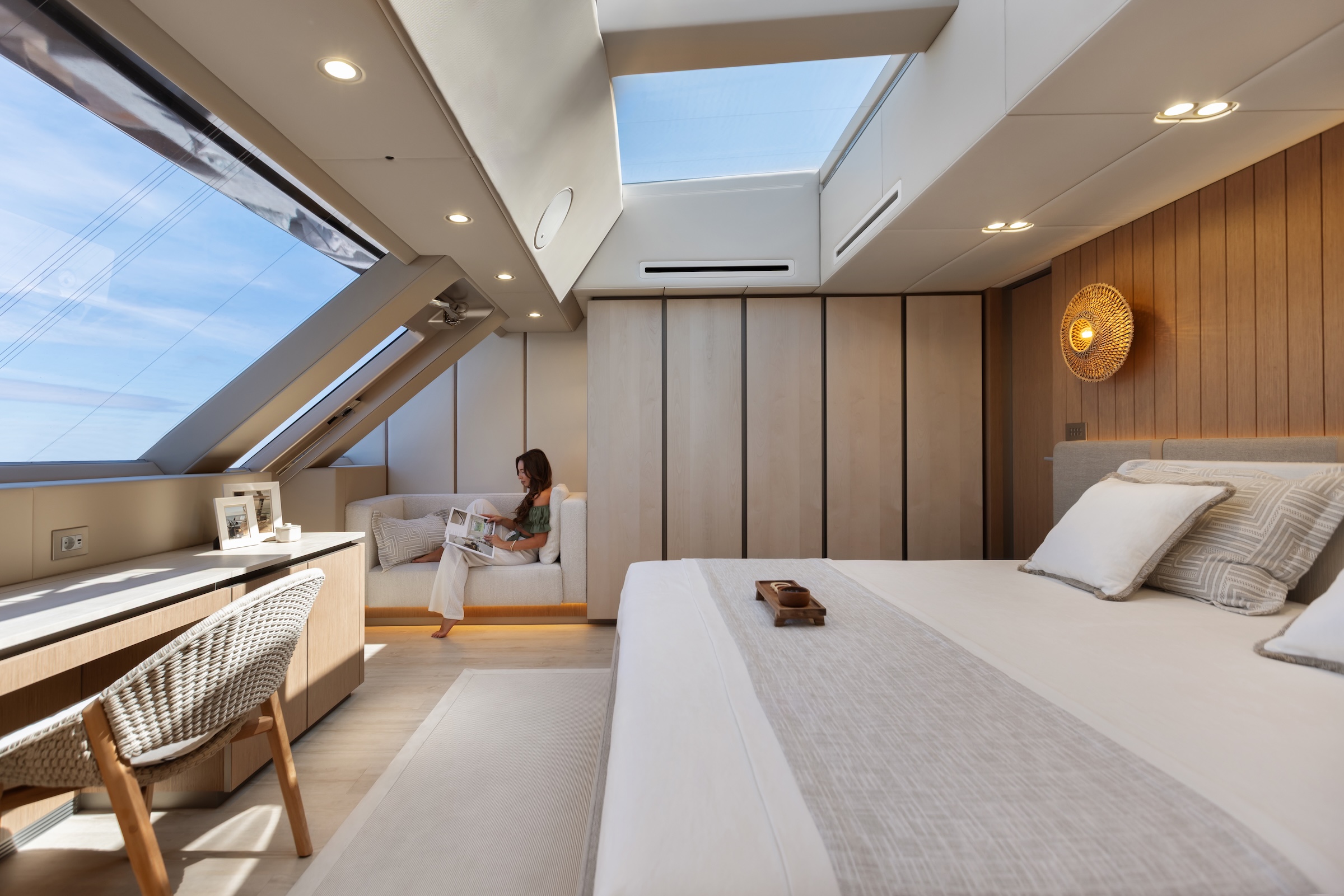Master suite workspace on 100 Sunreef Power