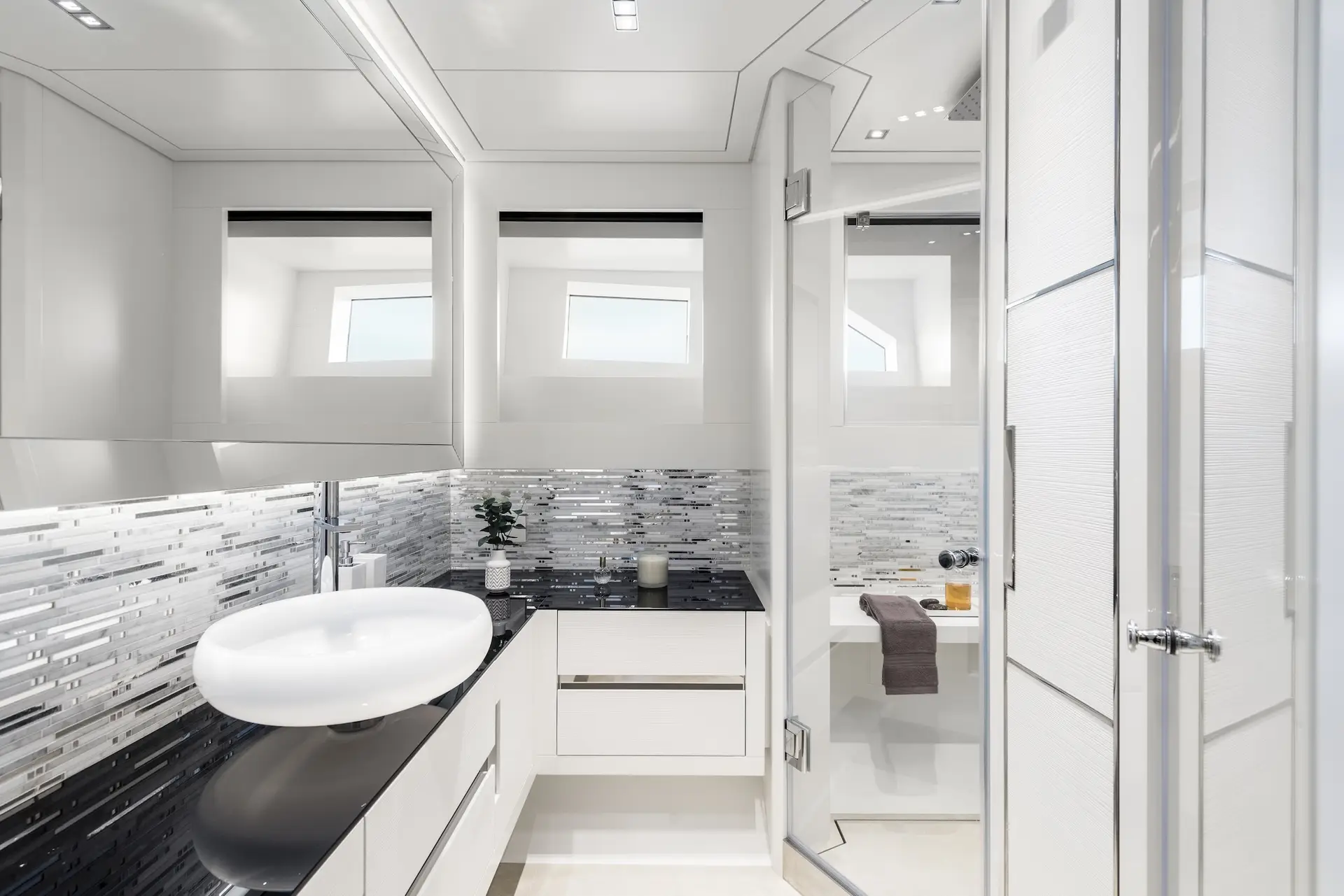 Owner's suite bathroom on the Pershing 140