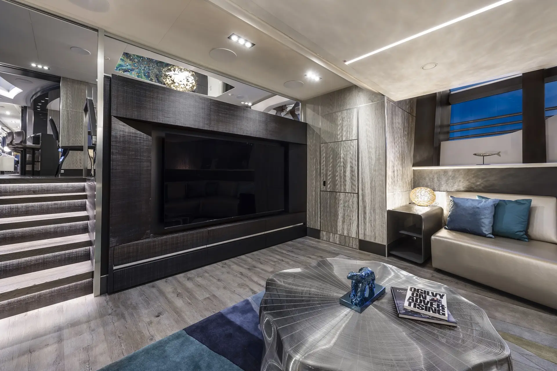 Pershing 140 TV room with large display