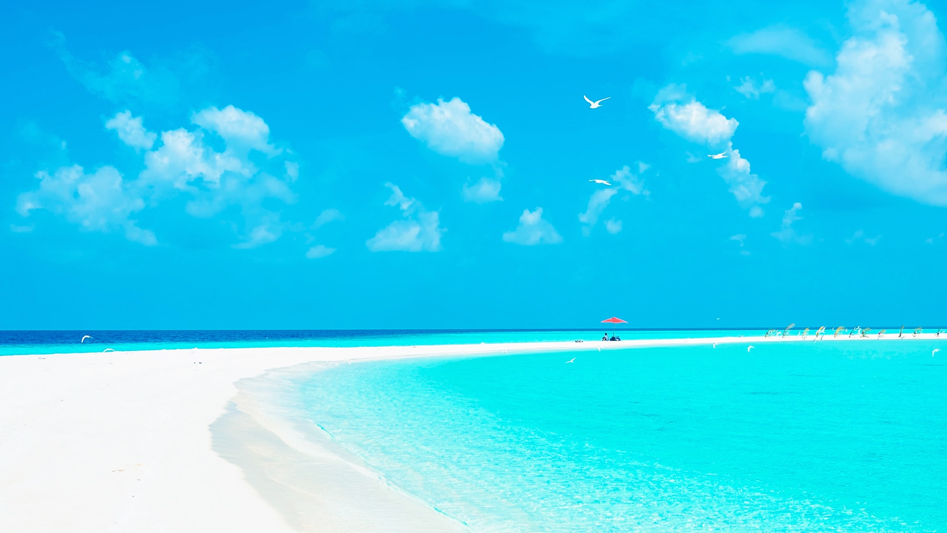 White sand spit reaching into the ocean, Exumas