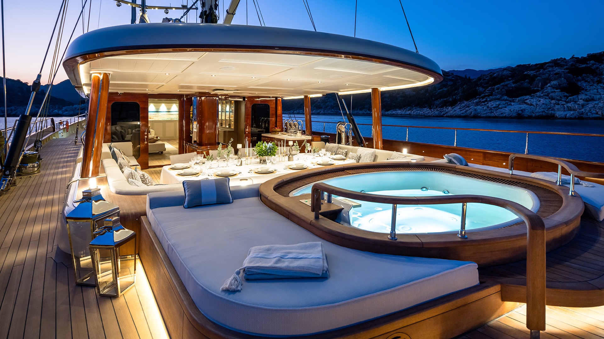 Circular Jacuzzi on the aft deck of Simena, surrounded by sun pads